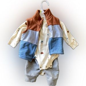 Newborn and 0-3 baby boy clothes lot